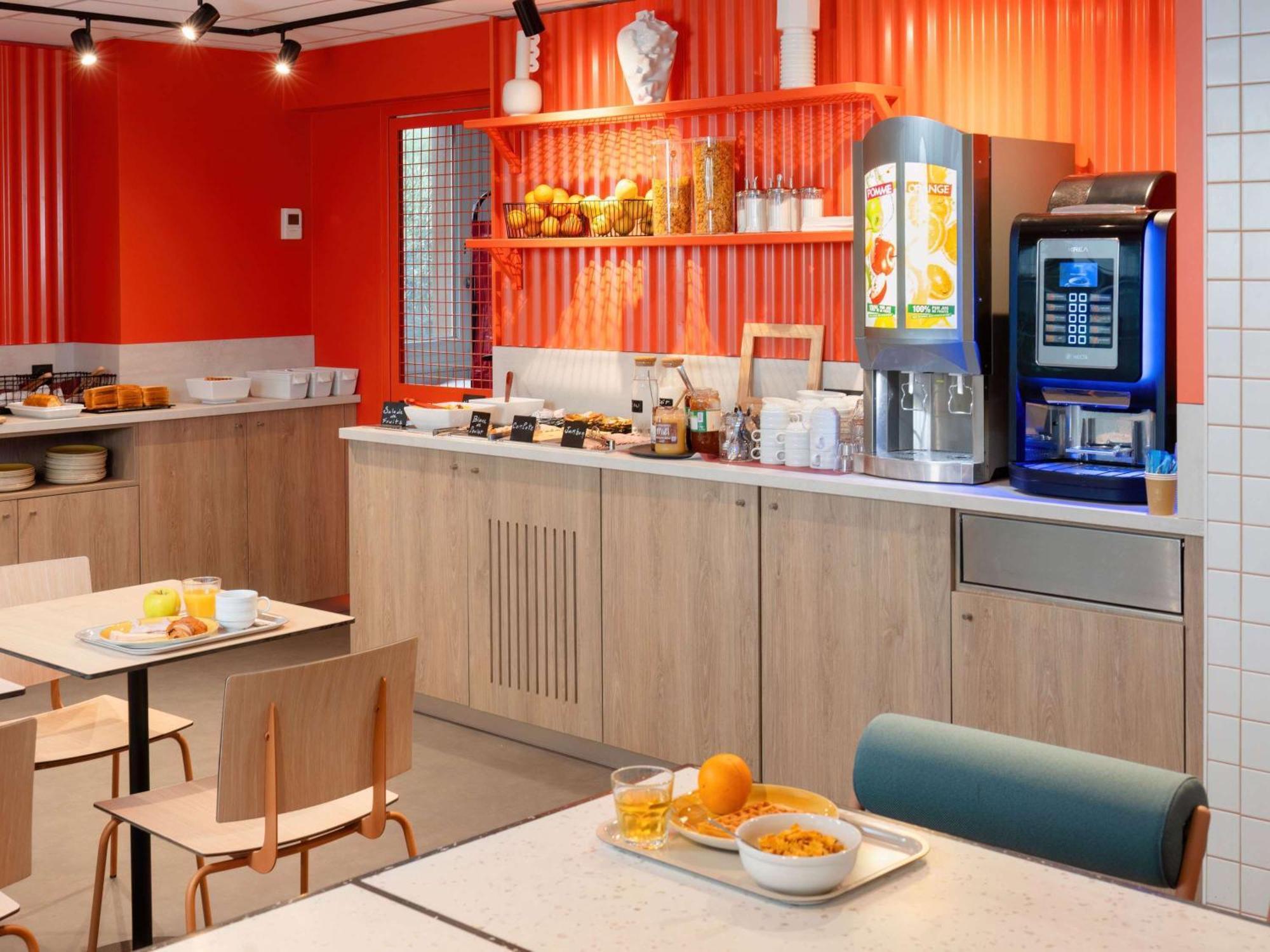 Ibis Budget Pertuis Portes Du Luberon 외부 사진